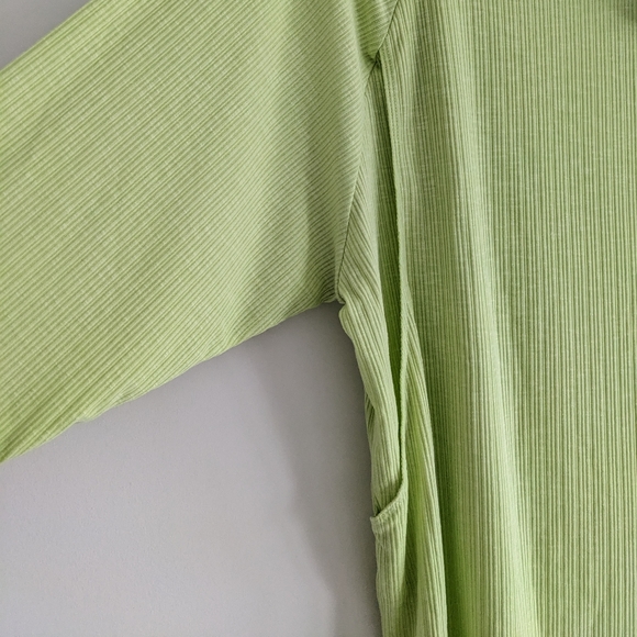 Old Navy Maternity Rib knit Neck Nursing tunic top Green Medium - Picture 3 of 6